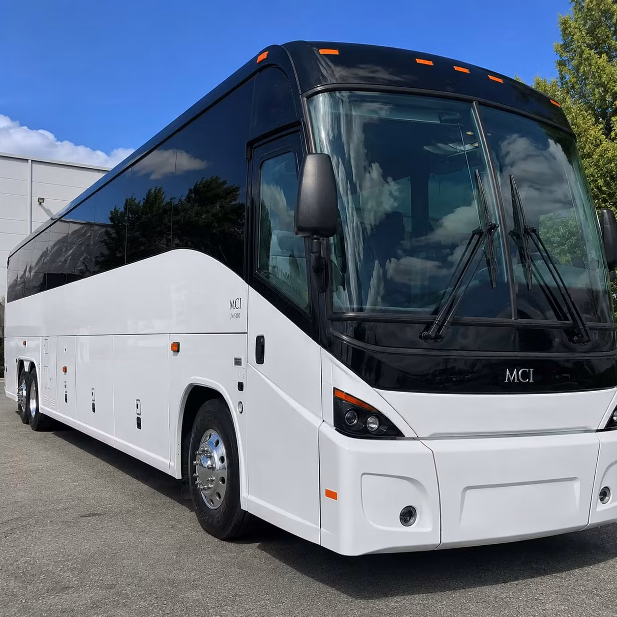 charter bus and minibus rentals for quincy wedding ceremonies at historic south shore venues