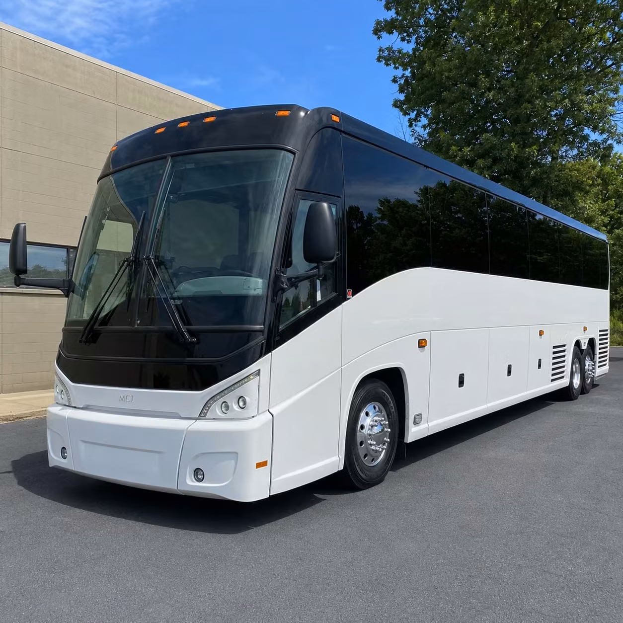 charterbusquincy com is ready to help quincy sports teams and fan groups travel long distance